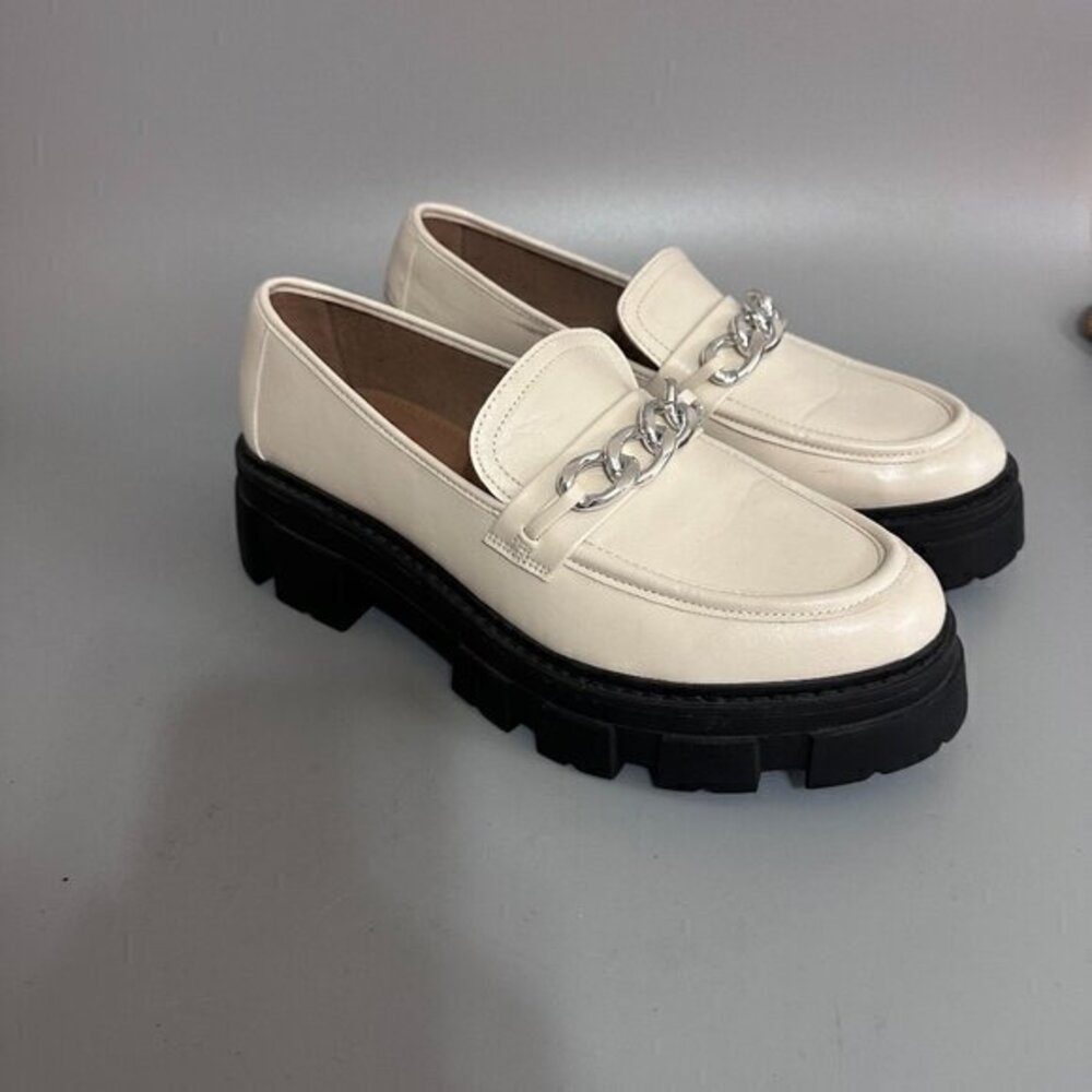 No Boundaries Womens Platform Lug Sole Loafers Cream Silver Chain SZ 10 Comfort